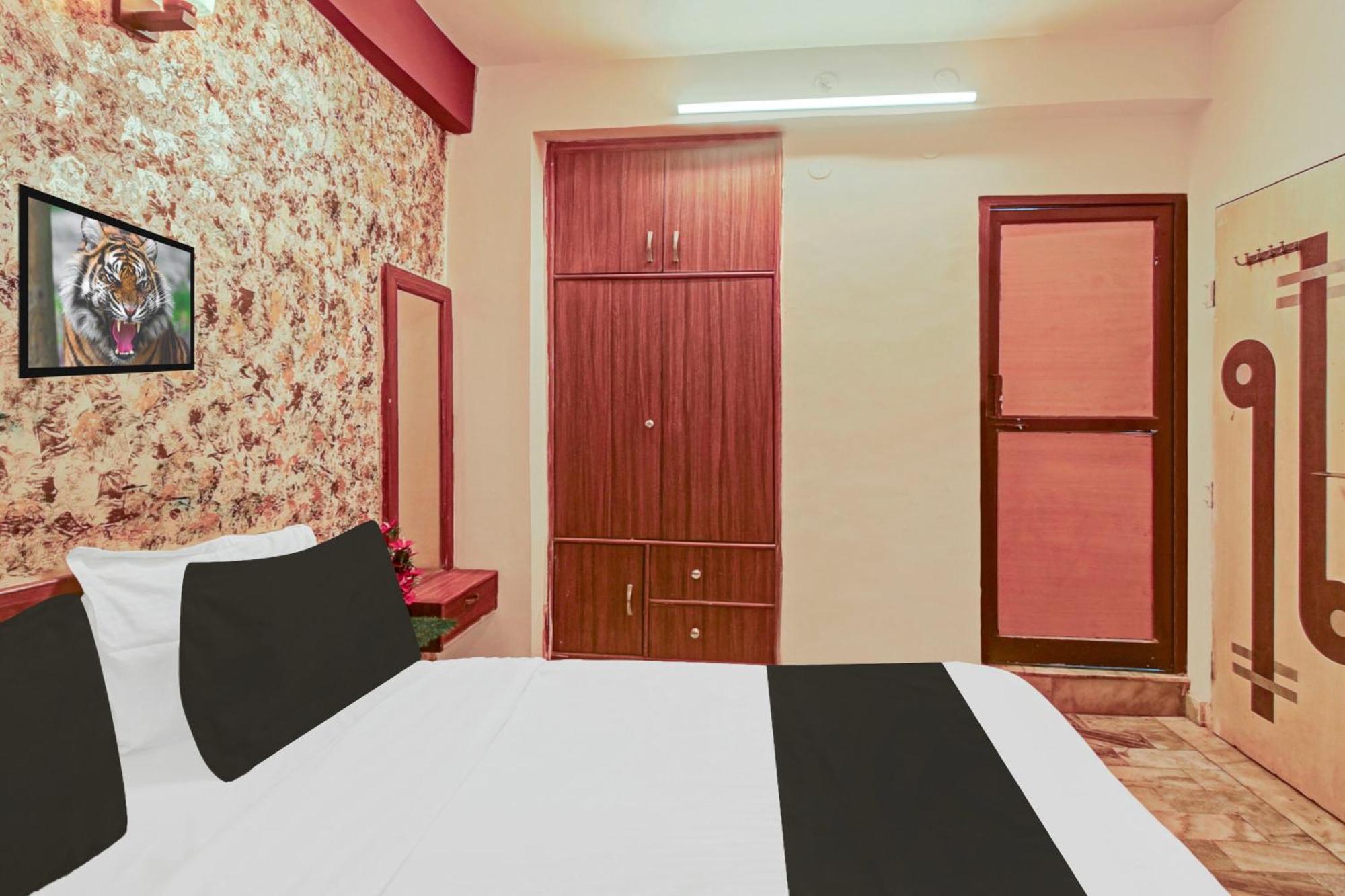 Hotel O The Blue Inn Jaipur Bagian luar foto