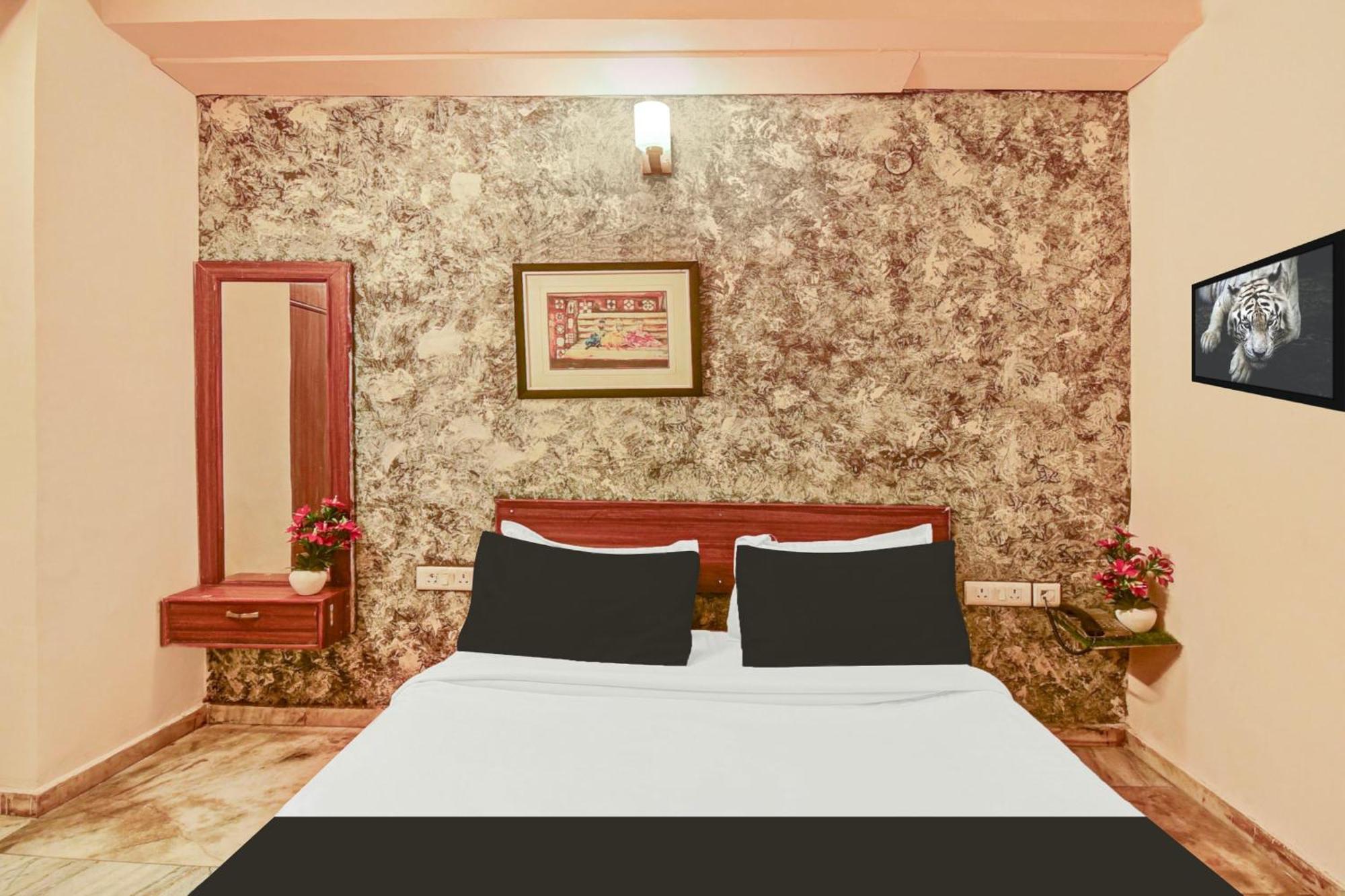 Hotel O The Blue Inn Jaipur Bagian luar foto